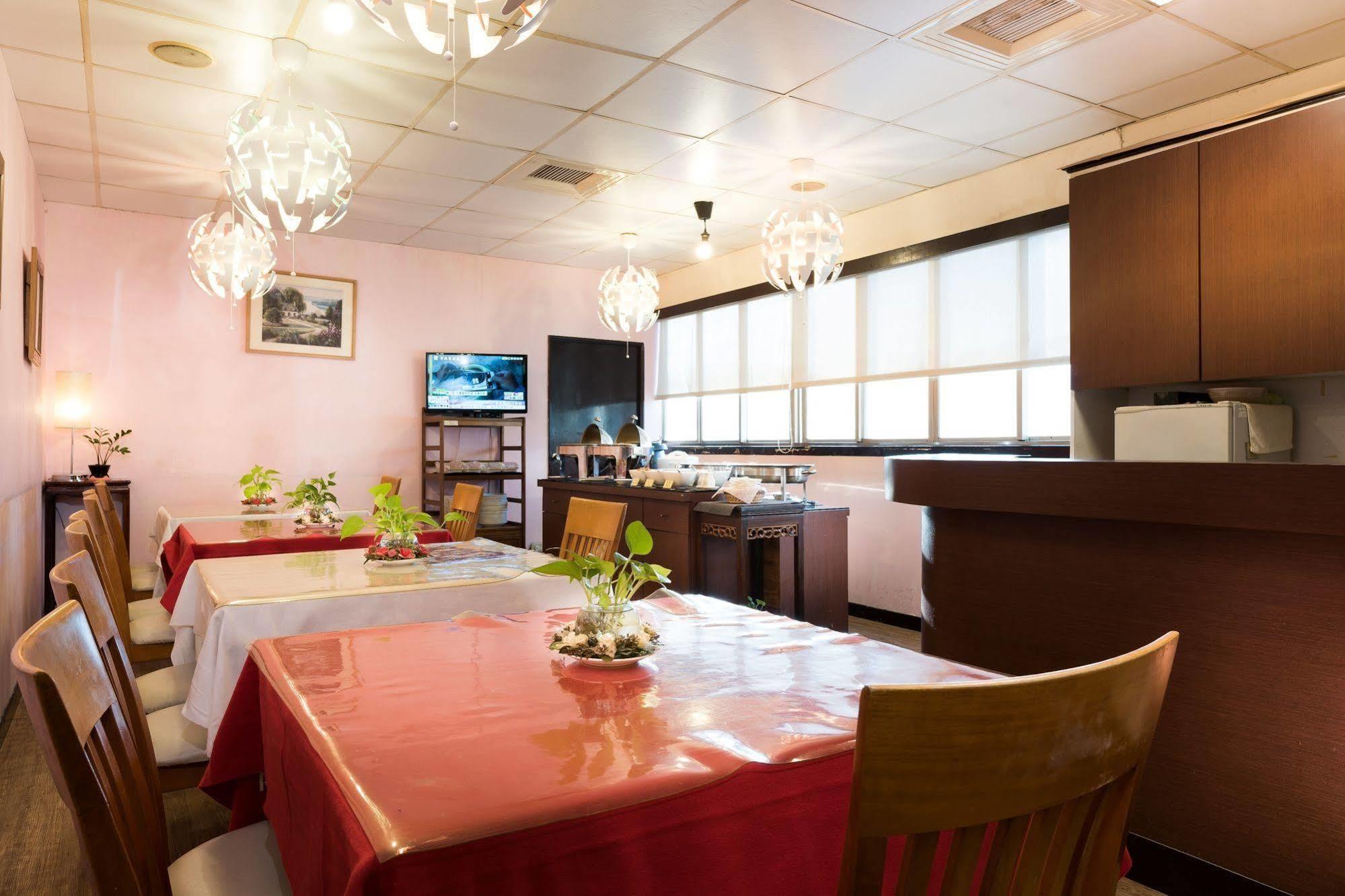 Wonstar Hotel - Songshan Taipei Extérieur photo